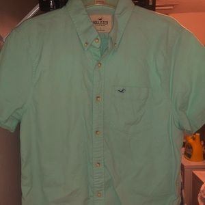 Hollister short sleeve button up